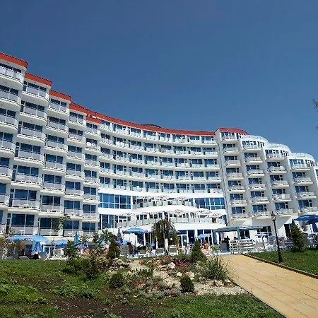 Aqua Azur 4*
