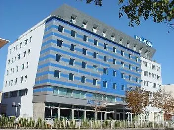 Aqua Azur 酒店