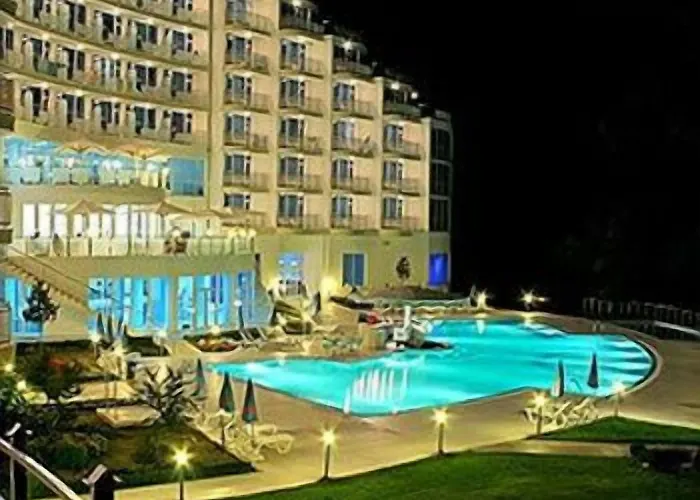 Hotel Aqua Azur 4*